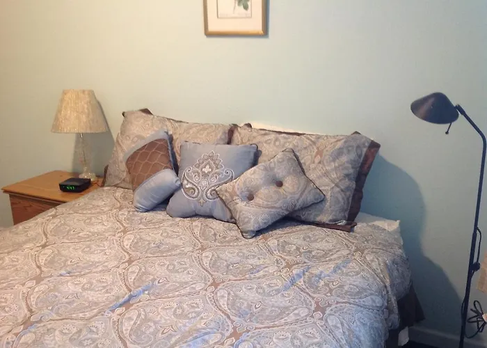 A Suite Alaskan Inn